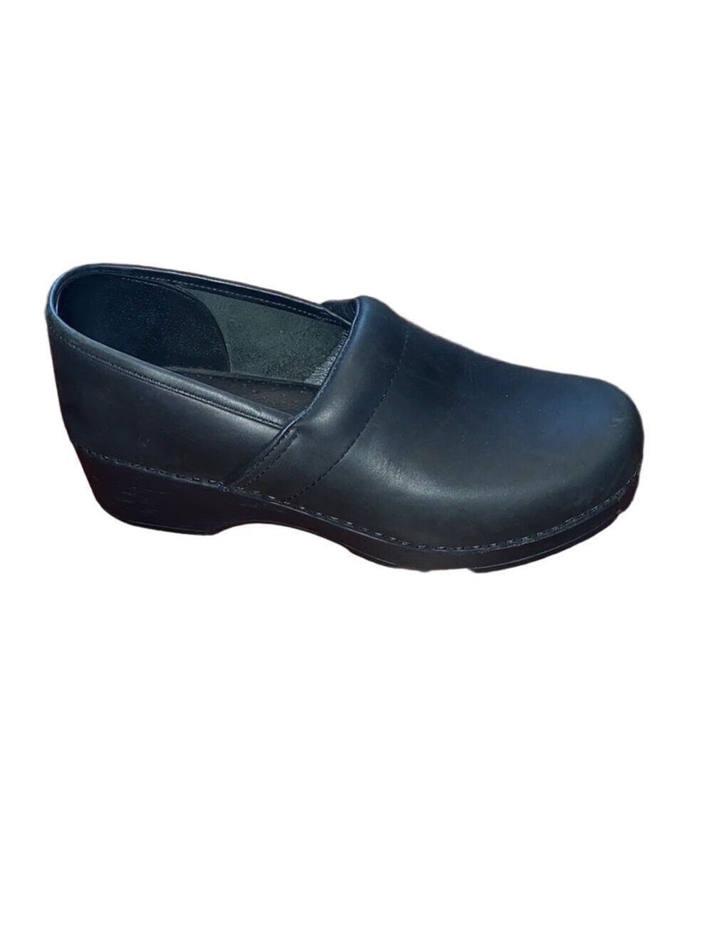 L.L. Bean clogs  - Picture 2 of 12